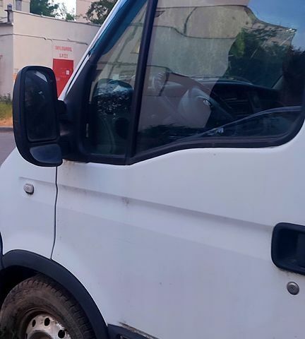 Опель Movano, объемом двигателя 3 л и пробегом 421 тыс. км за 6300 $, фото 2 на Automoto.ua