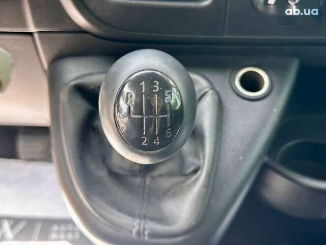 Опель Movano, объемом двигателя 2.3 л и пробегом 272 тыс. км за 11900 $, фото 23 на Automoto.ua