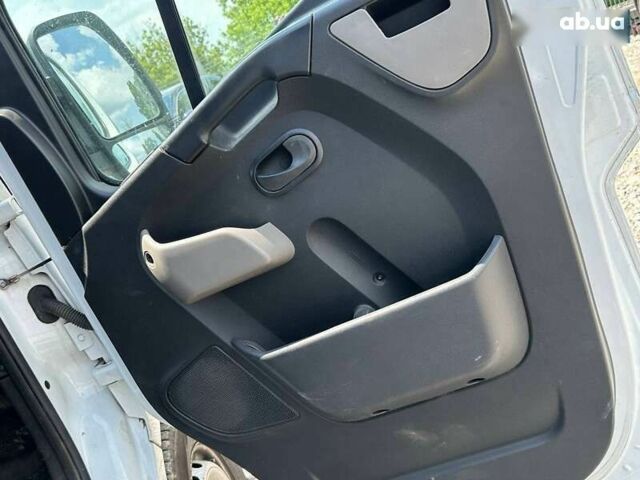 Опель Movano, об'ємом двигуна 2.3 л та пробігом 240 тис. км за 14200 $, фото 27 на Automoto.ua