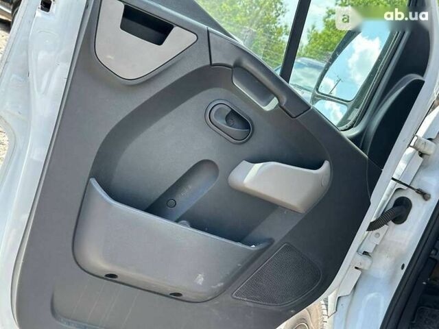 Опель Movano, об'ємом двигуна 2.3 л та пробігом 240 тис. км за 15500 $, фото 16 на Automoto.ua