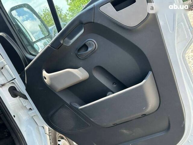 Опель Movano, об'ємом двигуна 2.3 л та пробігом 240 тис. км за 15500 $, фото 27 на Automoto.ua