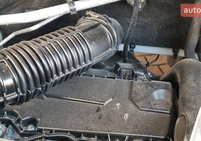 Опель Movano, объемом двигателя 2.3 л и пробегом 290 тыс. км за 15900 $, фото 5 на Automoto.ua