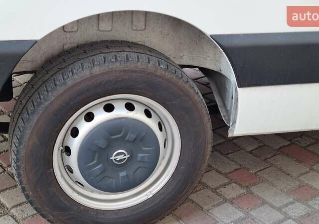 Опель Movano, объемом двигателя 2.3 л и пробегом 290 тыс. км за 15900 $, фото 8 на Automoto.ua