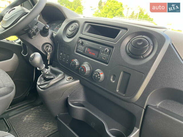 Опель Movano, объемом двигателя 2.3 л и пробегом 300 тыс. км за 14100 $, фото 22 на Automoto.ua