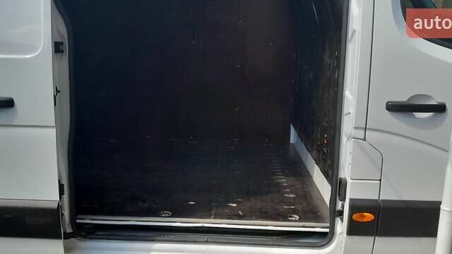 Опель Movano, об'ємом двигуна 0 л та пробігом 265 тис. км за 17800 $, фото 18 на Automoto.ua