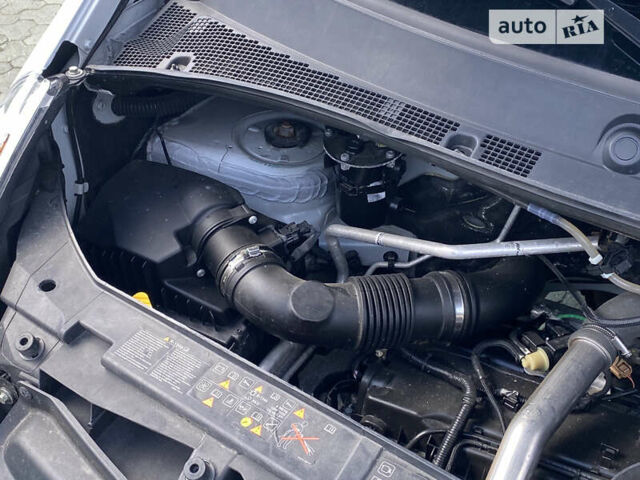 Опель Movano, об'ємом двигуна 2.3 л та пробігом 202 тис. км за 16000 $, фото 49 на Automoto.ua
