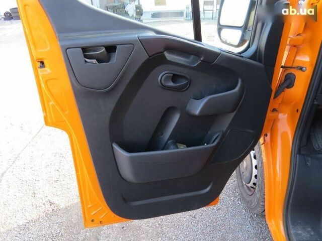 Опель Movano, об'ємом двигуна 2.3 л та пробігом 270 тис. км за 20998 $, фото 5 на Automoto.ua