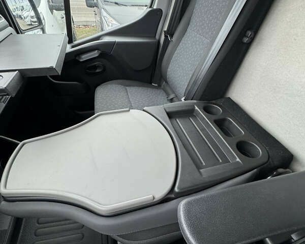 Опель Movano, об'ємом двигуна 0 л та пробігом 163 тис. км за 20700 $, фото 28 на Automoto.ua