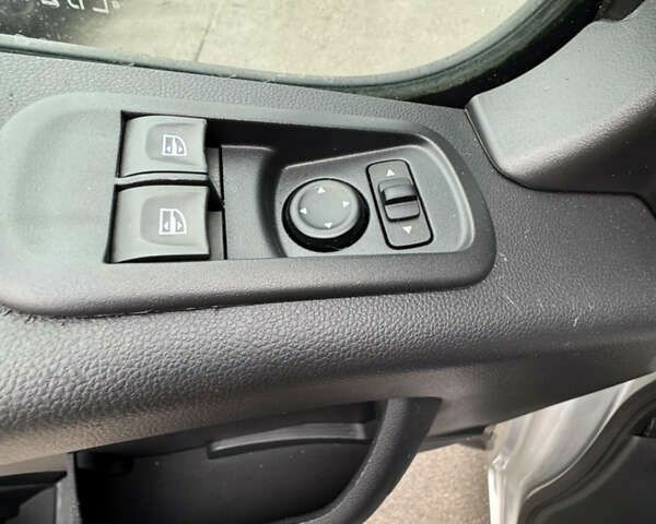 Опель Movano, об'ємом двигуна 0 л та пробігом 163 тис. км за 20700 $, фото 15 на Automoto.ua