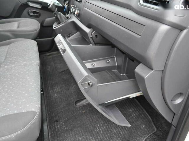 Опель Movano, объемом двигателя 2.3 л и пробегом 383 тыс. км за 18800 $, фото 27 на Automoto.ua