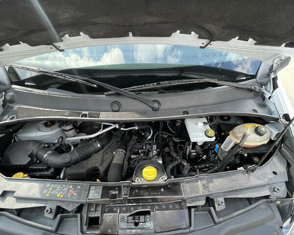Опель Movano, об'ємом двигуна 0 л та пробігом 158 тис. км за 20100 $, фото 46 на Automoto.ua