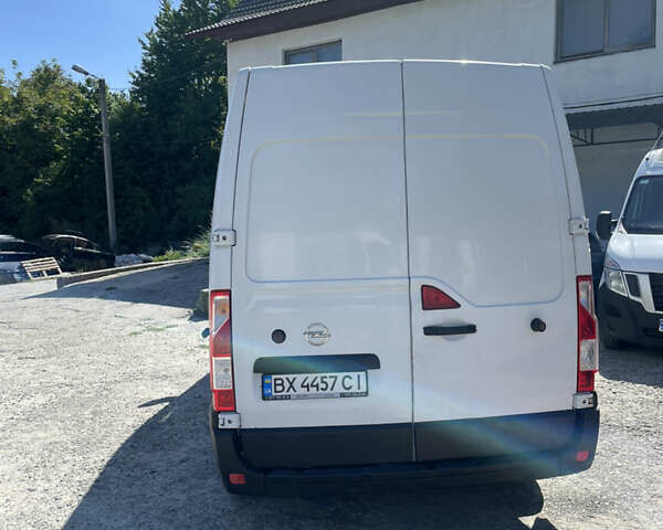 Опель Movano, объемом двигателя 2.3 л и пробегом 450 тыс. км за 12800 $, фото 9 на Automoto.ua