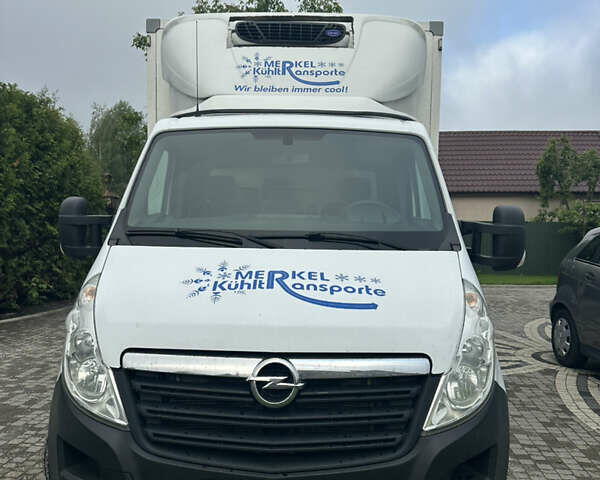 Опель Movano, объемом двигателя 2.3 л и пробегом 330 тыс. км за 23000 $, фото 1 на Automoto.ua