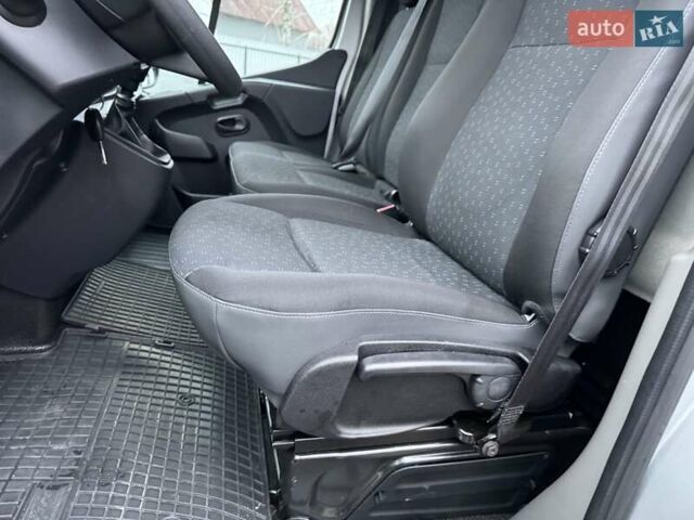 Опель Movano, объемом двигателя 2.3 л и пробегом 200 тыс. км за 21700 $, фото 14 на Automoto.ua