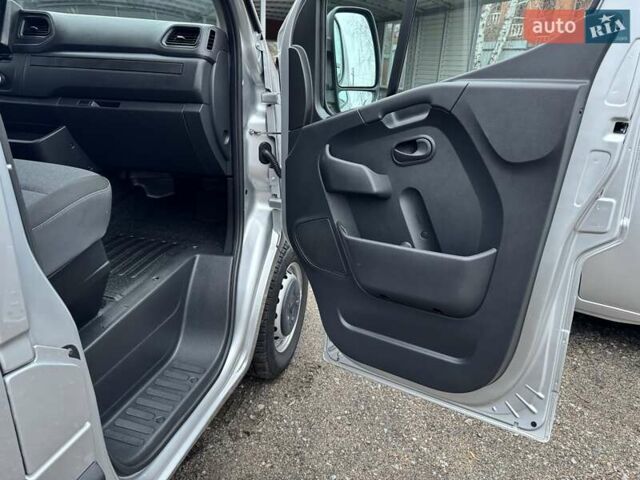 Опель Movano, объемом двигателя 2.3 л и пробегом 200 тыс. км за 21700 $, фото 19 на Automoto.ua