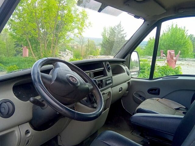 Опель Movano, объемом двигателя 2.5 л и пробегом 0 тыс. км за 5600 $, фото 3 на Automoto.ua