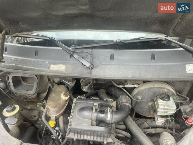 Жовтий Опель Movano, об'ємом двигуна 2.5 л та пробігом 595 тис. км за 5000 $, фото 8 на Automoto.ua