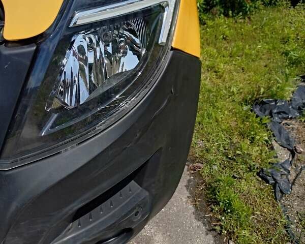 Желтый Опель Movano, объемом двигателя 2.3 л и пробегом 90 тыс. км за 20500 $, фото 19 на Automoto.ua