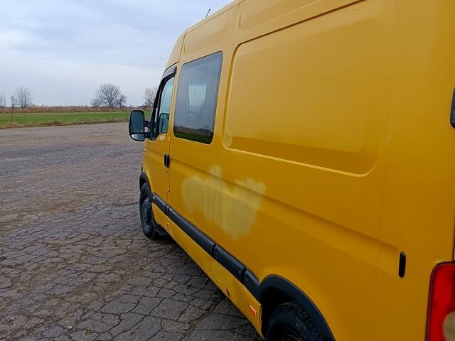 Желтый Опель Movano, объемом двигателя 2.5 л и пробегом 1 тыс. км за 5000 $, фото 2 на Automoto.ua