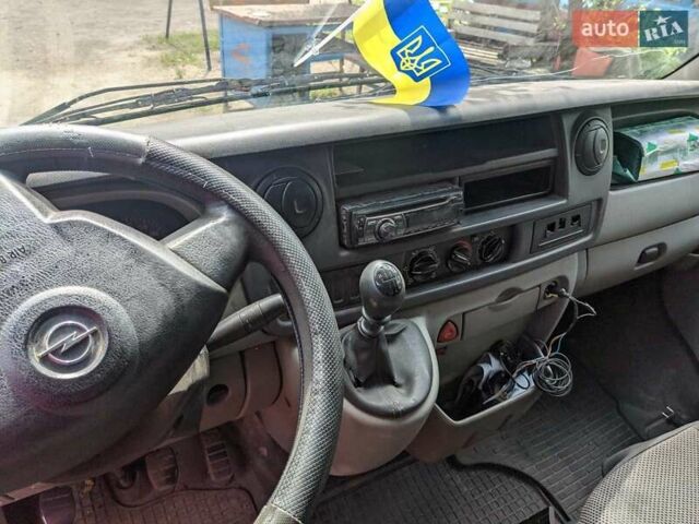 Серый Опель Movano, объемом двигателя 2.5 л и пробегом 527 тыс. км за 5900 $, фото 8 на Automoto.ua