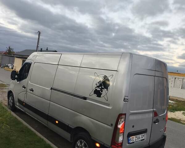 Серый Опель Movano, объемом двигателя 2.3 л и пробегом 303 тыс. км за 12300 $, фото 11 на Automoto.ua