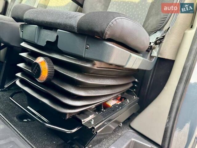 Серый Опель Movano, объемом двигателя 2.3 л и пробегом 208 тыс. км за 20500 $, фото 34 на Automoto.ua