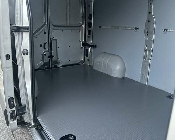 Серый Опель Movano, объемом двигателя 2.3 л и пробегом 272 тыс. км за 17500 $, фото 17 на Automoto.ua