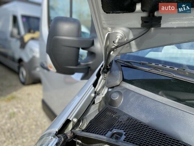 Сірий Опель Movano, об'ємом двигуна 2.3 л та пробігом 287 тис. км за 18890 $, фото 56 на Automoto.ua