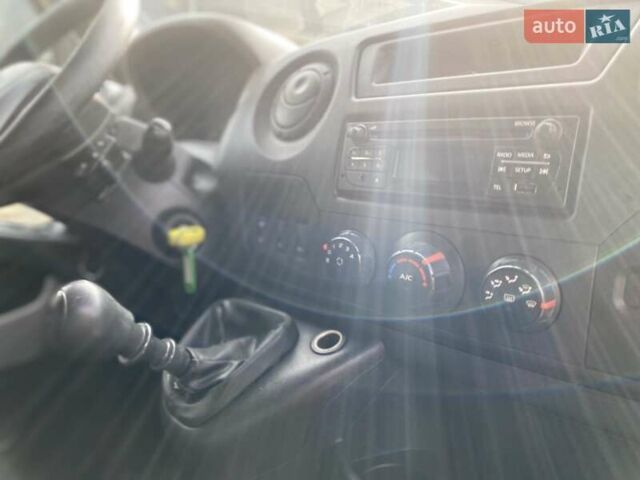 Сірий Опель Movano, об'ємом двигуна 2.3 л та пробігом 287 тис. км за 18890 $, фото 30 на Automoto.ua