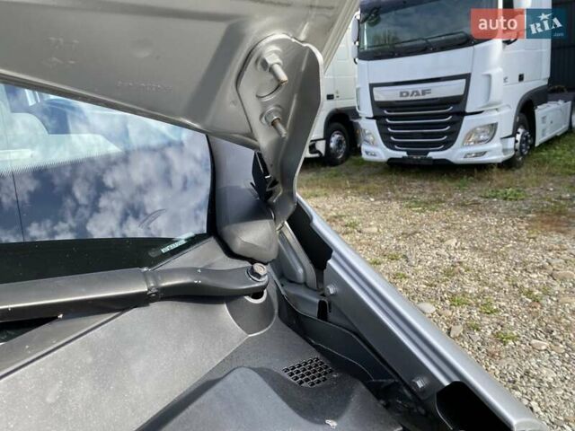 Сірий Опель Movano, об'ємом двигуна 2.3 л та пробігом 287 тис. км за 18890 $, фото 51 на Automoto.ua