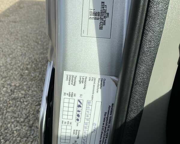 Сірий Опель Movano, об'ємом двигуна 2.3 л та пробігом 287 тис. км за 18890 $, фото 45 на Automoto.ua