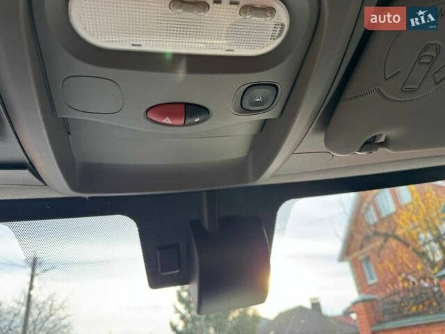 Серый Опель Movano, объемом двигателя 2.3 л и пробегом 208 тыс. км за 20500 $, фото 26 на Automoto.ua