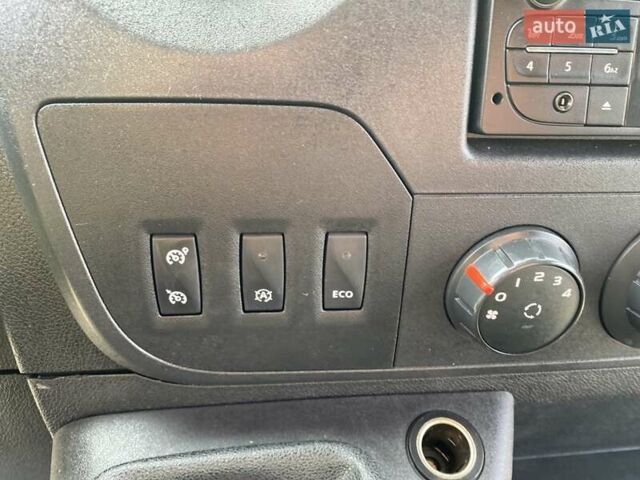 Сірий Опель Movano, об'ємом двигуна 2.3 л та пробігом 287 тис. км за 18890 $, фото 44 на Automoto.ua