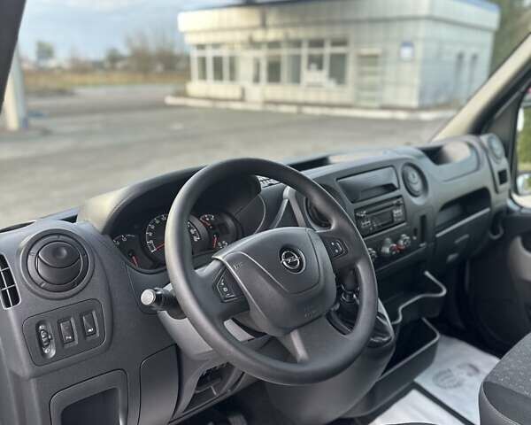 Серый Опель Movano, объемом двигателя 2.3 л и пробегом 272 тыс. км за 17500 $, фото 34 на Automoto.ua