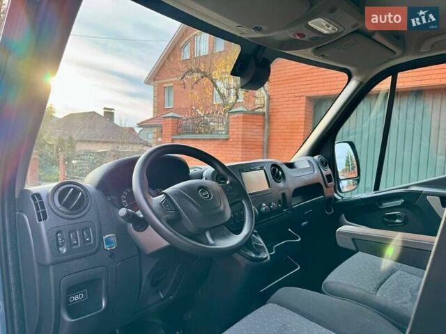 Серый Опель Movano, объемом двигателя 2.3 л и пробегом 208 тыс. км за 20500 $, фото 24 на Automoto.ua