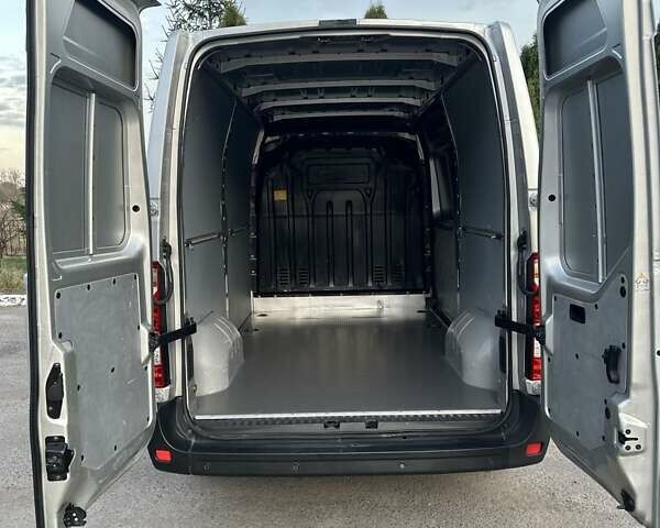 Серый Опель Movano, объемом двигателя 2.3 л и пробегом 272 тыс. км за 17500 $, фото 10 на Automoto.ua