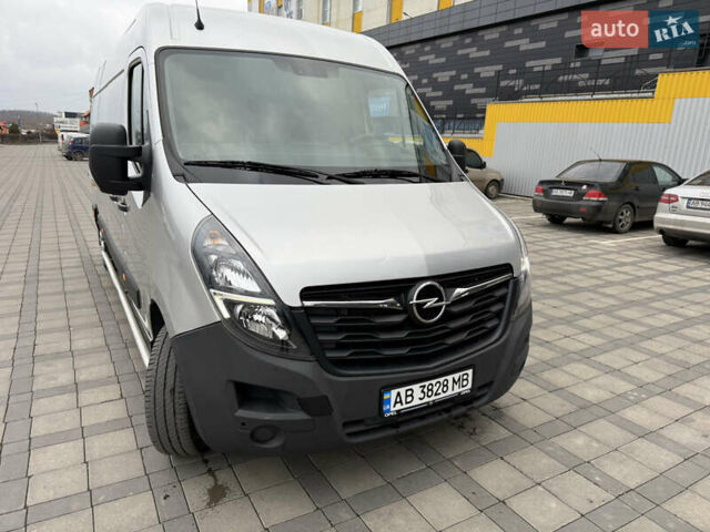 Серый Опель Movano, объемом двигателя 2.3 л и пробегом 259 тыс. км за 20500 $, фото 3 на Automoto.ua
