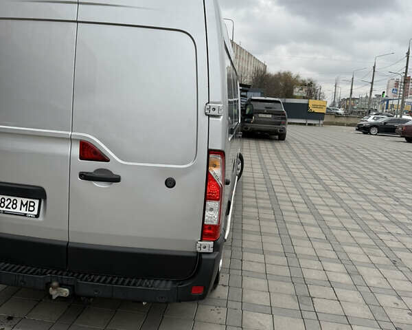 Серый Опель Movano, объемом двигателя 2.3 л и пробегом 259 тыс. км за 20500 $, фото 10 на Automoto.ua