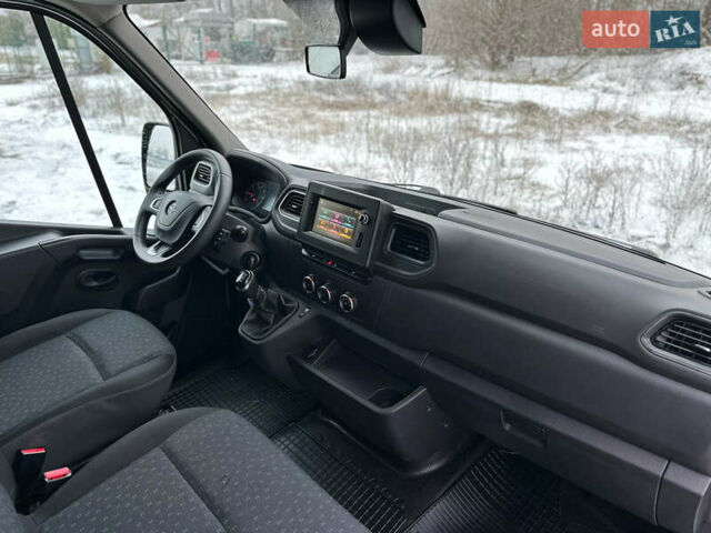 Серый Опель Movano, объемом двигателя 2.3 л и пробегом 86 тыс. км за 18900 $, фото 83 на Automoto.ua