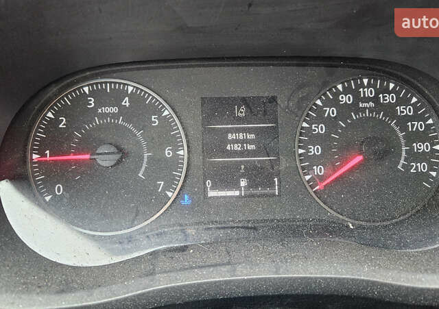 Серый Опель Movano, объемом двигателя 0 л и пробегом 84 тыс. км за 17900 $, фото 4 на Automoto.ua