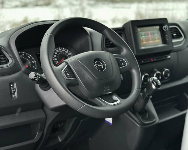 Серый Опель Movano, объемом двигателя 2.3 л и пробегом 86 тыс. км за 18900 $, фото 77 на Automoto.ua