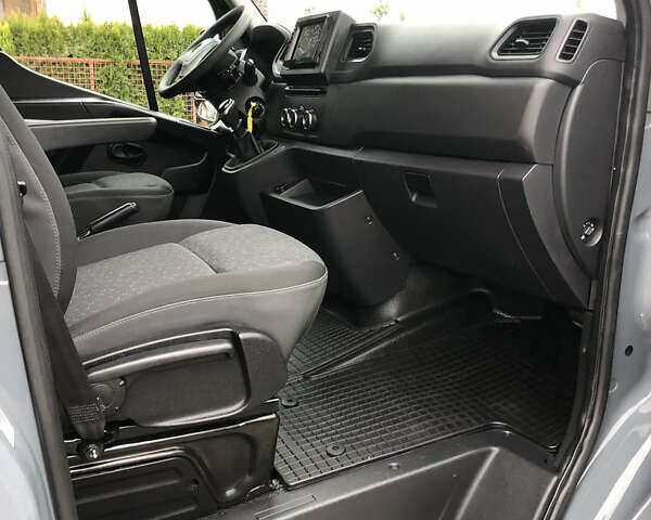 Серый Опель Movano, объемом двигателя 2.3 л и пробегом 106 тыс. км за 16700 $, фото 28 на Automoto.ua