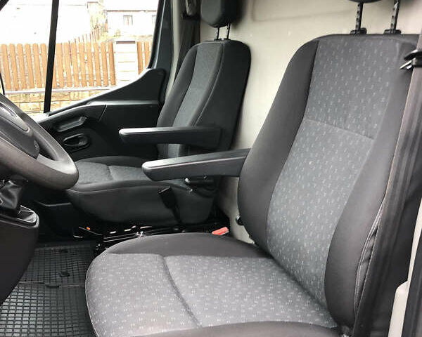 Серый Опель Movano, объемом двигателя 2.3 л и пробегом 106 тыс. км за 16700 $, фото 29 на Automoto.ua