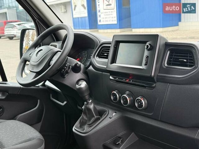 Серый Опель Movano, объемом двигателя 2.3 л и пробегом 218 тыс. км за 18750 $, фото 18 на Automoto.ua