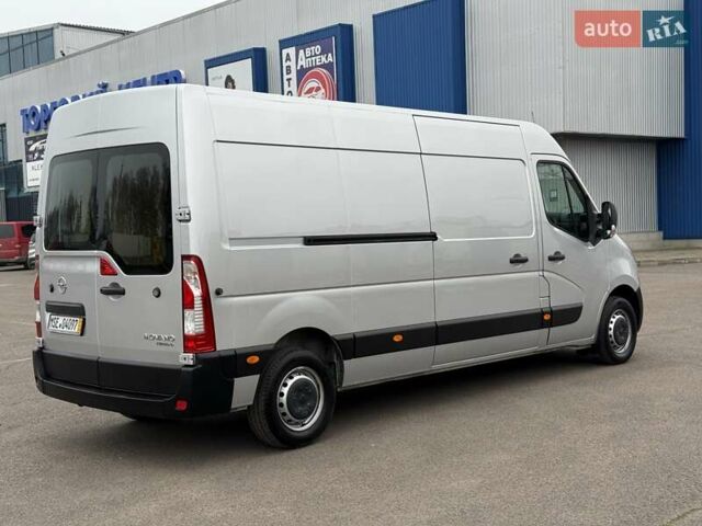 Серый Опель Movano, объемом двигателя 2.3 л и пробегом 218 тыс. км за 18750 $, фото 6 на Automoto.ua