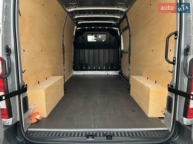 Серый Опель Movano, объемом двигателя 2.3 л и пробегом 218 тыс. км за 21700 $, фото 24 на Automoto.ua