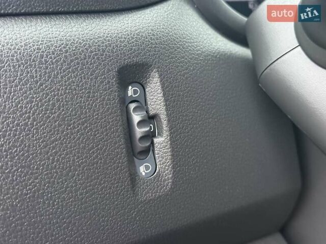 Серый Опель Movano, объемом двигателя 2.3 л и пробегом 218 тыс. км за 18750 $, фото 14 на Automoto.ua