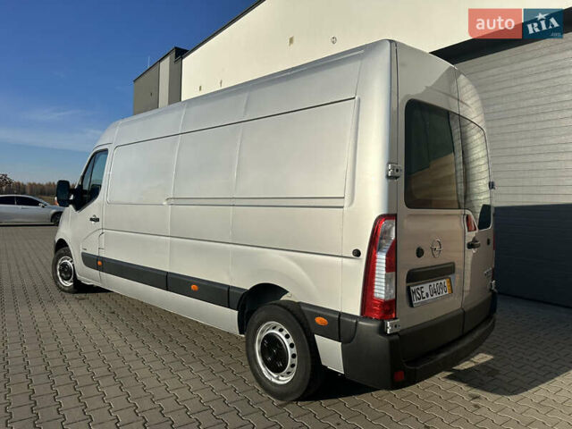 Серый Опель Movano, объемом двигателя 2.3 л и пробегом 240 тыс. км за 18700 $, фото 11 на Automoto.ua
