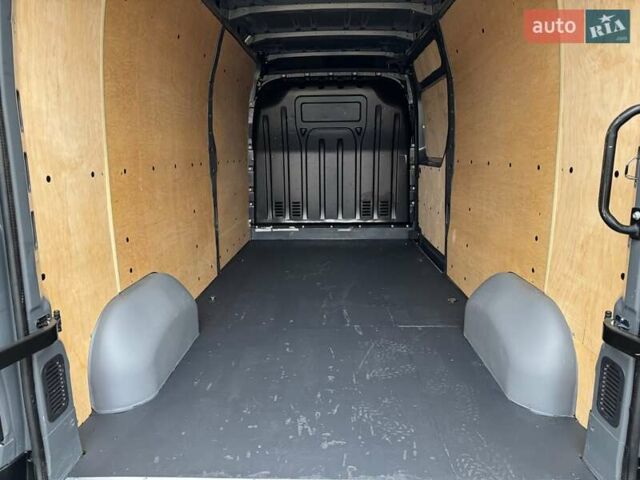 Серый Опель Movano, объемом двигателя 2.3 л и пробегом 207 тыс. км за 21200 $, фото 9 на Automoto.ua