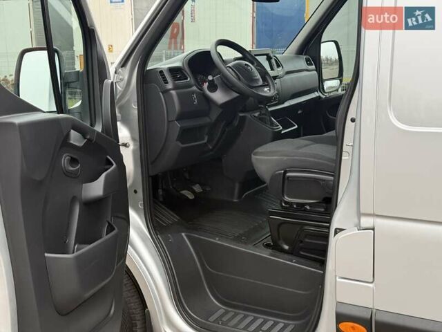 Серый Опель Movano, объемом двигателя 2.3 л и пробегом 218 тыс. км за 18750 $, фото 11 на Automoto.ua